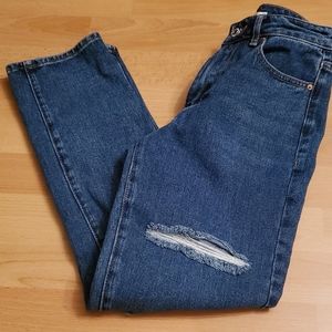 Pacsun size 23 ripped mom jean